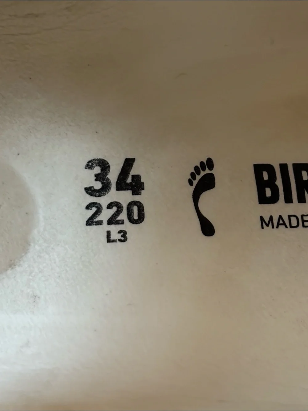 BIRKENSTOCK  Kid’s White Milano Sandals  Size US L3 EURO 34